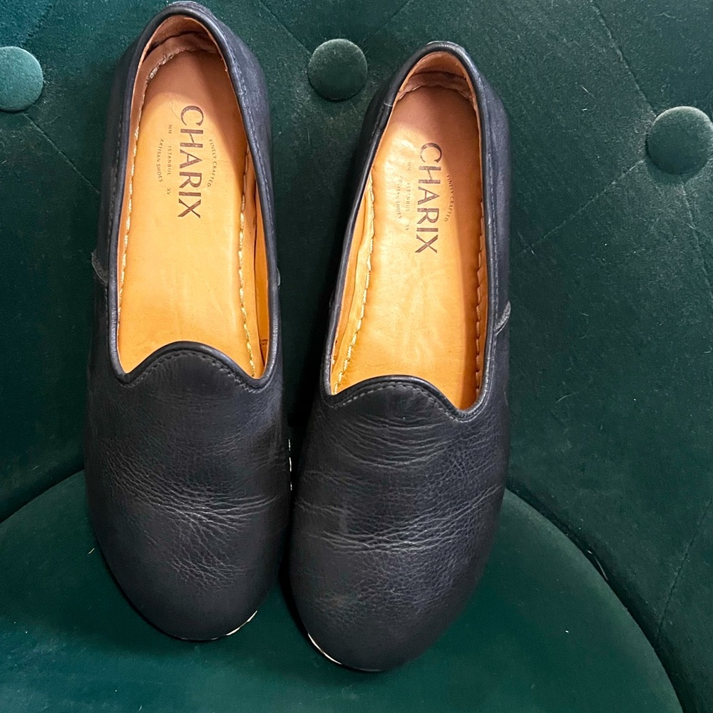 Charix genuine leather flats